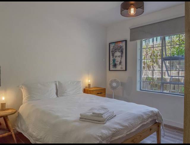 2 BEDROOM PROPERTY TO RENT IN HOUT BAY CENTRAL